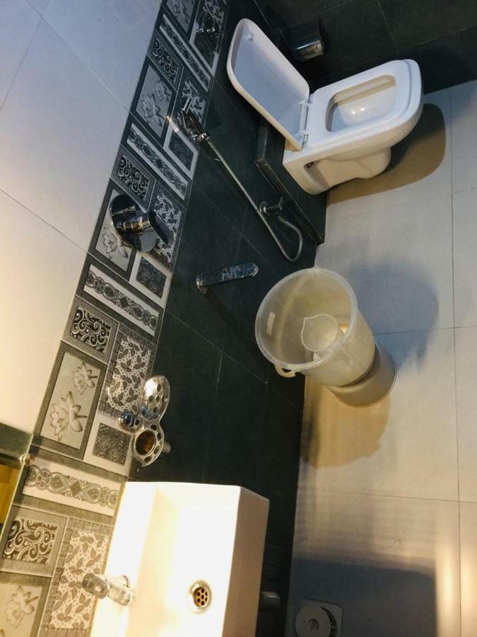 מלון מומביי Kf Residency מראה חיצוני תמונה